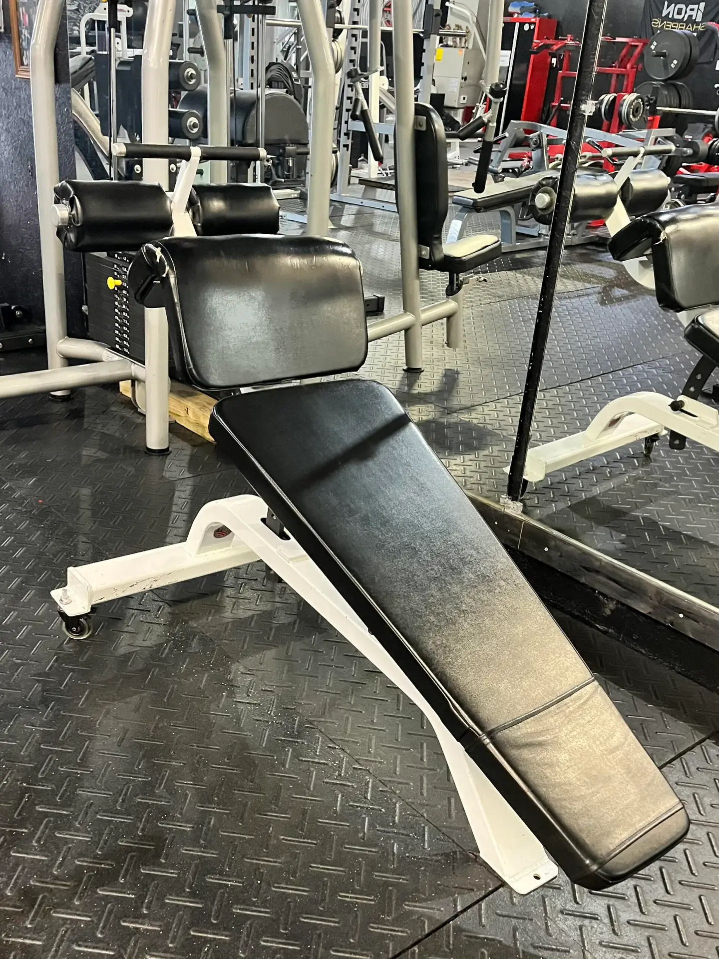 Decline Ab Machine